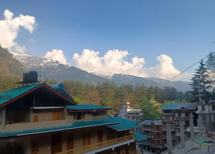 Noel Home\'S Manali